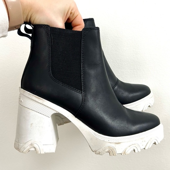 SOREL Brex Black & Sea Salt White Rubber Block Heel Boots - Anniversary Edition - Picture 4 of 8